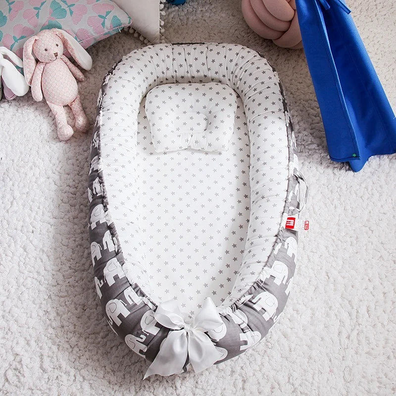 Berceau bébé avec oreiller intégré